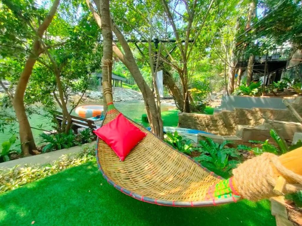 เขาใหญ่ พาราไดซ์ ออน เอิร์ท Hotel หมูสี ภายนอก รูปภาพ